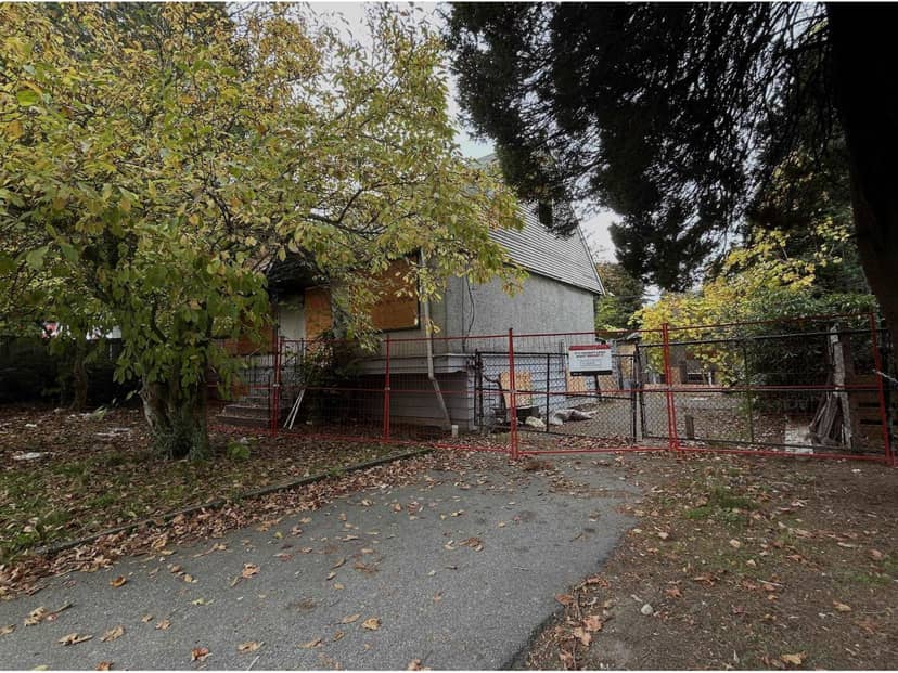 12917 104 Avenue, Surrey