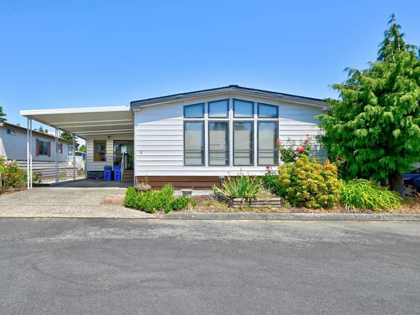9 8670 156 Street, Surrey