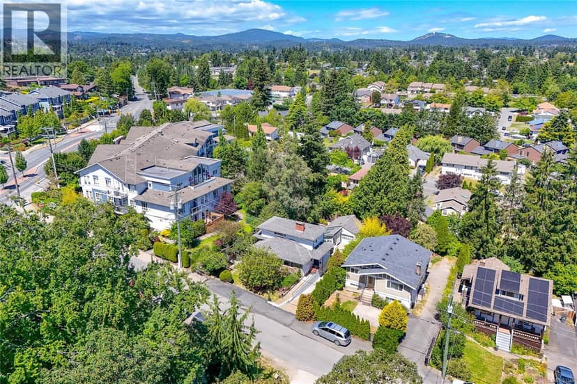 610 Kent Rd, Saanich
