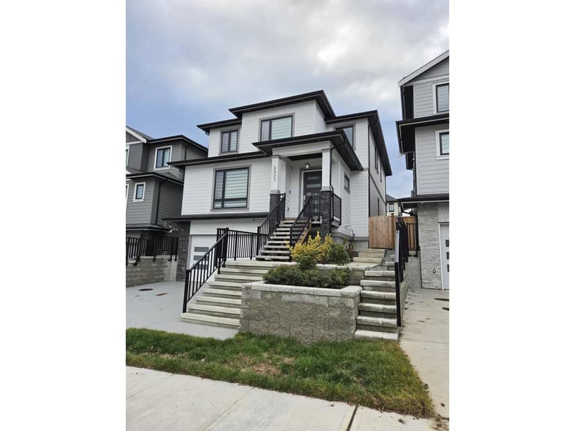 6923 205 Street, Langley