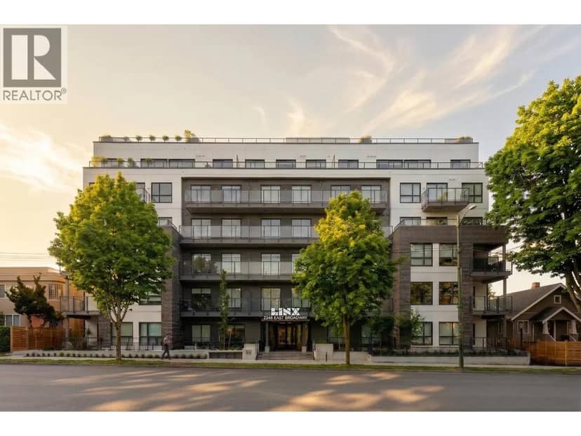501 2268 E Broadway, Vancouver