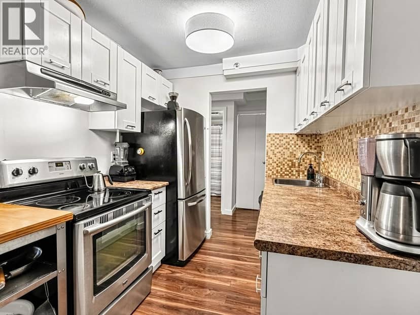 205 825 E 7th Avenue, Vancouver