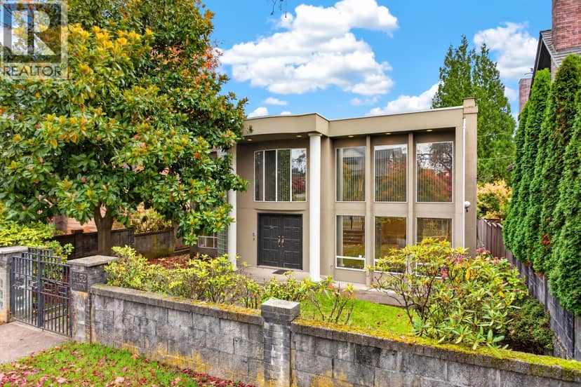 4452 Crown Street, Vancouver