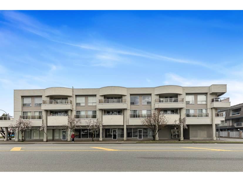 210 13771 72A Avenue, Surrey