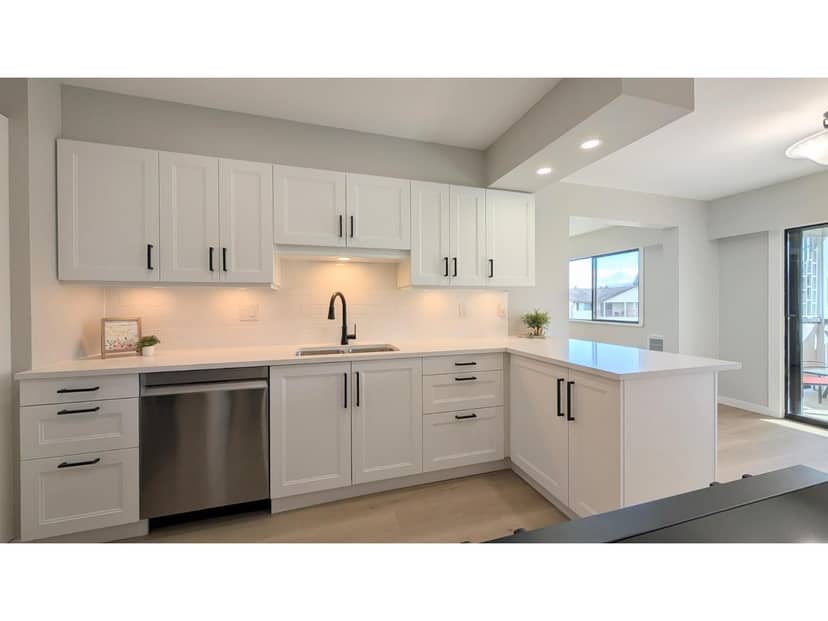 40 32959 George Ferguson Way, Abbotsford