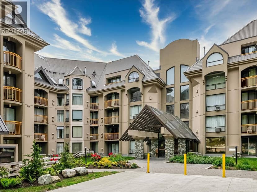 220 4809 Spearhead Drive, Whistler