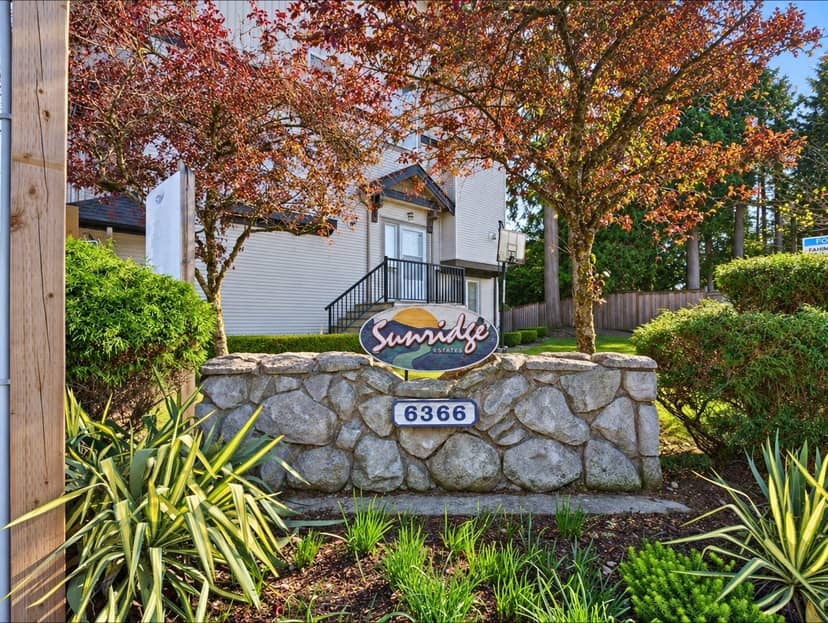 37 6366 126 Street, Surrey