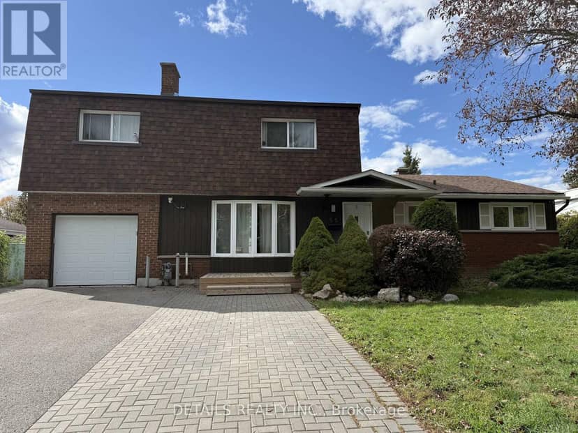 55 Saginaw Crescent, Ottawa